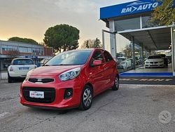 Rosso Usata 2016 Kia Picanto Due volumi | 7500 € (Buon prezzo)