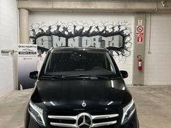 Nero Usata 2021 Mercedes V300 Premium Monovolume | 63.000 € (Molto cara)