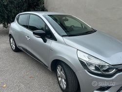 Usata 2018 Renault Clio IV Tre volumi | 8000 € (Ottimo prezzo)