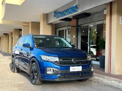 Blu/azzurro Usata 2023 VW T-Cross Sportline SUV | 17.500 € (Ottimo prezzo)