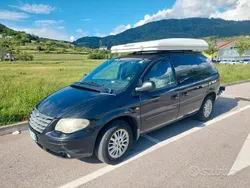 Usata 2005 Chrysler Grand Voyager Monovolume | 2590 € (Ottimo prezzo)