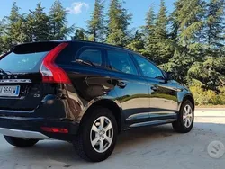 Nero Usata 2014 Volvo XC60 Kinetic SUV | 14.500 € (Buon prezzo)