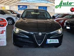 Nero Usata 2019 Alfa Romeo Stelvio Super SUV | 18.900 € (Super prezzo)