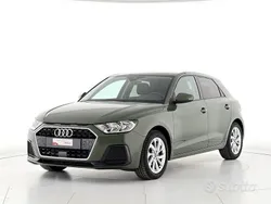 Verde Usata 2024 Audi A1 Sportback Admired Due volumi | 26.200 € (Buon prezzo)