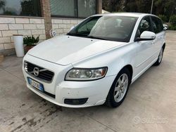 Bianco Usata 2010 Volvo V50 Station wagon | 1900 € (Ottimo prezzo)