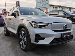 Argento Usata 2022 Volvo XC40 Core SUV | 23.500 € (Cara)