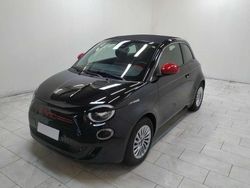 Nero Usata 2023 Fiat 500e Red Cabrio | 24.990 € (Molto cara)