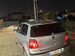 Usata 2004 VW Polo Due volumi | 1750 € (Buon prezzo)
