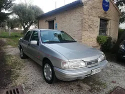 Argento Usata 1992 Ford Sierra Ghia Tre volumi | 5500 €