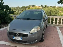Usata 2008 Fiat Grande Punto Due volumi | 700 €
