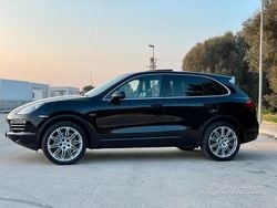 Nero Usata 2014 Porsche Cayenne Platinum Edition SUV | 18.900 € (Buon prezzo)
