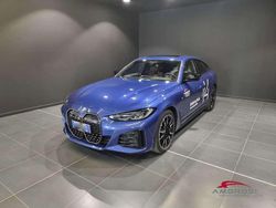 Portimao blue metallizzato Usata 2023 BMW i4 M Sport Tre volumi | 49.000 € (Buon prezzo)