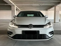 Usata 2019 VW Golf VII R-line Tre volumi | 18.500 € (Buon prezzo)