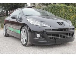 Nero(met.) Usata 2011 Peugeot 207 CC Roland Garros Cabrio | 5900 € (Buon prezzo)