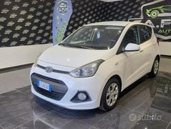 Bianco Usata 2014 Hyundai i10 Comfort Due volumi | 5990 € (Buon prezzo)