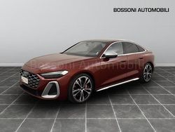 Rosso grenadine metallizzato Nuova 2025 Audi A5 Sportback Ambiente Due volumi | 81.400 € (Molto cara)