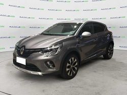 Grigio Usata 2024 Renault Captur Techno SUV | 18.900 € (Buon prezzo)