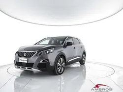 Grigio Usata 2019 Peugeot 5008 GT Monovolume | 21.087 € (Ottimo prezzo)