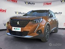 Arancione Usata 2022 Peugeot 2008 GT SUV | 18.350 € (Buon prezzo)