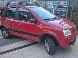 Rosso Usata 2007 Fiat Panda 4x4 Climbing Due volumi | 6900 € (Buon prezzo)