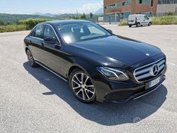 Nero Usata 2017 Mercedes E220 Premium Plus Tre volumi | 16.490 €