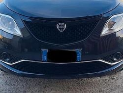 Nero Usata 2018 Lancia Ypsilon Gold Due volumi | 9200 € (Buon prezzo)
