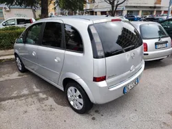 Usata 2007 Opel Meriva Monovolume | 2400 €