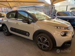 Beige Usata 2019 Citroën C3 Shine Due volumi | 8990 € (Buon prezzo)