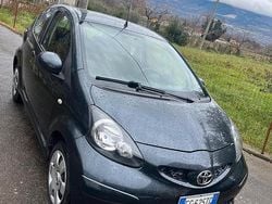 Grigio Usata 2005 Toyota Aygo Due volumi | 1800 €
