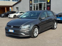 Grigio Usata 2019 VW Golf VII Highline Tre volumi | 13.499 € (Ottimo prezzo)