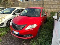 Rosso Usata 2019 Lancia Ypsilon Platinum Due volumi | 10.450 € (Buon prezzo)