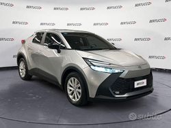 Argento Usata 2024 Toyota C-HR Active SUV | 25.000 € (Buon prezzo)