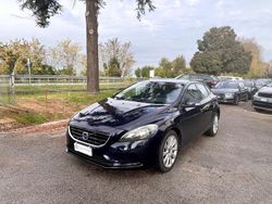 Blu Usata 2016 Volvo V40 Kinetic Tre volumi | 6990 € (Super prezzo)