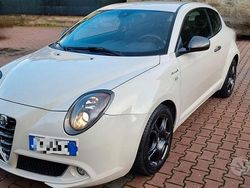 Bianco Usata 2015 Alfa Romeo MiTo Distinctive Due volumi | 5700 € (Buon prezzo)