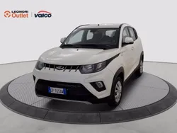 Bianco Usata 2023 Mahindra KUV100 Due volumi | 11.900 €