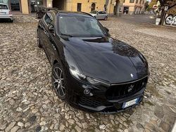 Usata 2017 Maserati Levante SUV | 27.000 € (Ottimo prezzo)