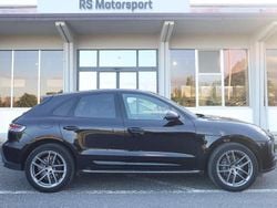 Blu/azzurro Usata 2022 Porsche Macan SUV | 56.500 € (Buon prezzo)