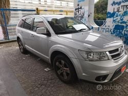 Grigio Usata 2012 Fiat Freemont SUV | 6999 € (Ottimo prezzo)