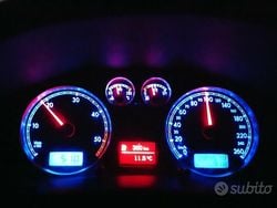 Grigio Usata 2001 VW Passat Tre volumi | 4500 € (Molto cara)