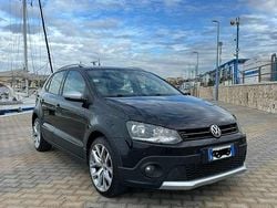 Nero Usata 2017 VW Polo Cross Due volumi | 9500 €