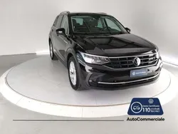 Nero Usata 2023 VW Tiguan Life SUV | 30.500 € (Buon prezzo)