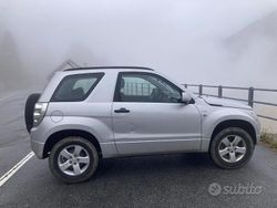 Grigio Usata 2006 Suzuki Vitara SUV | 4000 €
