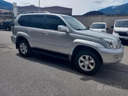 Grigio Usata 2007 Toyota Land Cruiser Sol SUV | 19.500 € (Buon prezzo)