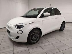 Bianco Usata 2021 Fiat 500e La Prima Tre volumi | 16.990 € (Cara)