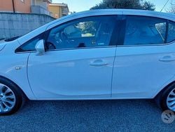 Bianco Usata 2018 Opel Corsa Innovation Coupé | 7900 € (Buon prezzo)