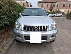 Grigio Usata 2003 Toyota Land Cruiser Executive SUV | 25.000 € (Molto cara)