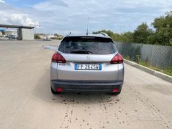 Grigio Usata 2018 Peugeot 2008 SUV | 10.500 € (Buon prezzo)