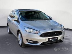 Grigio Usata 2017 Ford Focus Business Edition Station wagon | 9900 € (Cara)