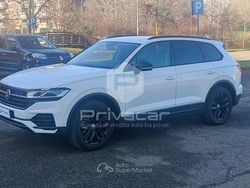 Bianco Usata 2019 VW Touareg Style SUV | 29.490 € (Buon prezzo)
