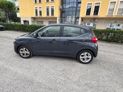 Grigio Usata 2022 Hyundai i10 Due volumi | 12.500 € (Buon prezzo)
